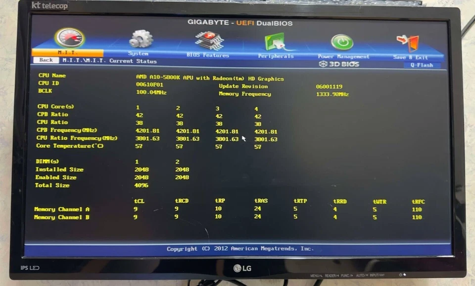 Combo GIGABYTE GA-F2A75M-HD2 / AMD A10-5800K CPU / DDR3 4GB - Image 4 of 4