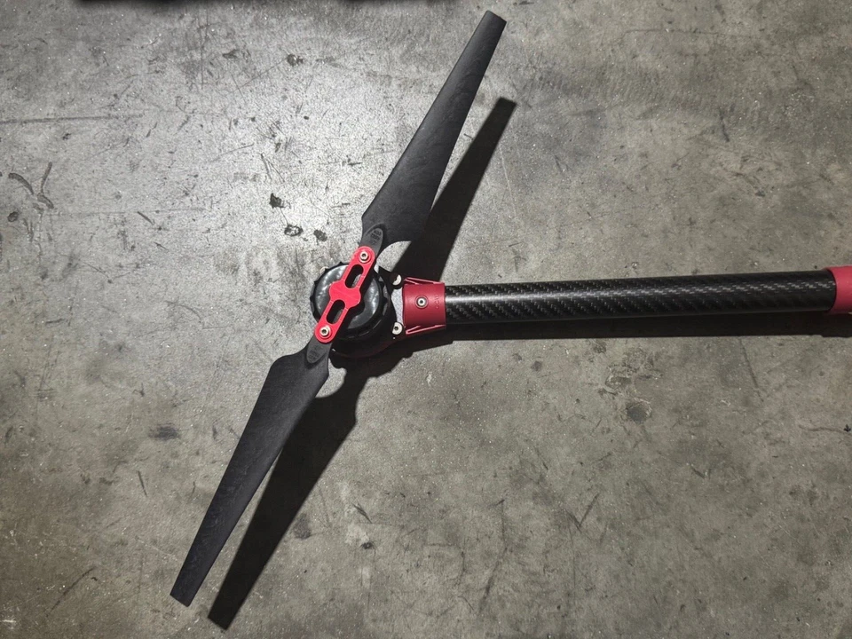 DJI S900 Hexacopter arm with motor and Propellers (Red) - Image 2 of 4