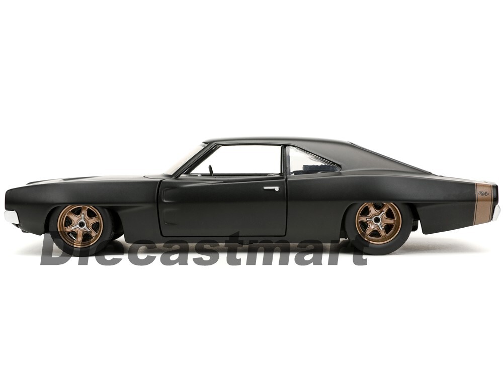 Jada 1:24 Fast & Furious Dom's 1968 Dodge Charger Widebody