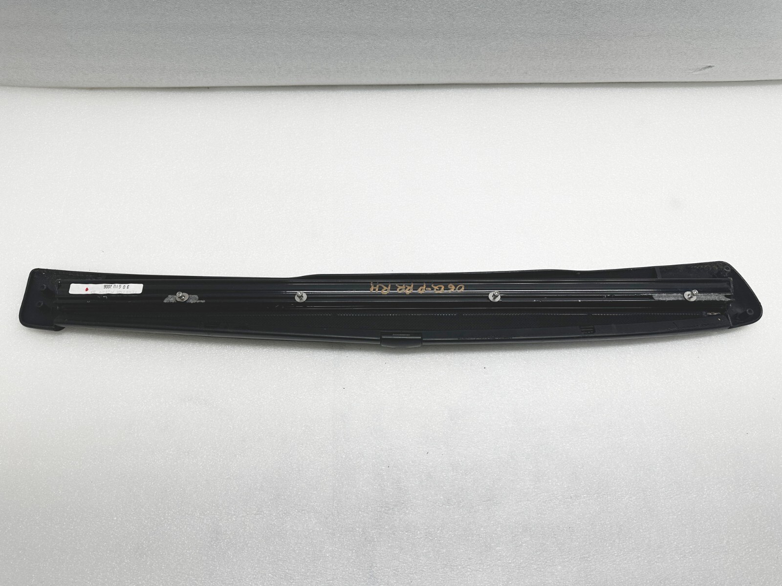 P31104 2003-2012 Maserati Quattroporte M139 Rear Door Window Sunshade Blind RH