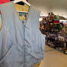 1960s - 1970s Vintage EDDIE BAUER Beige Goose Down Filled Quilted Puffer Vest