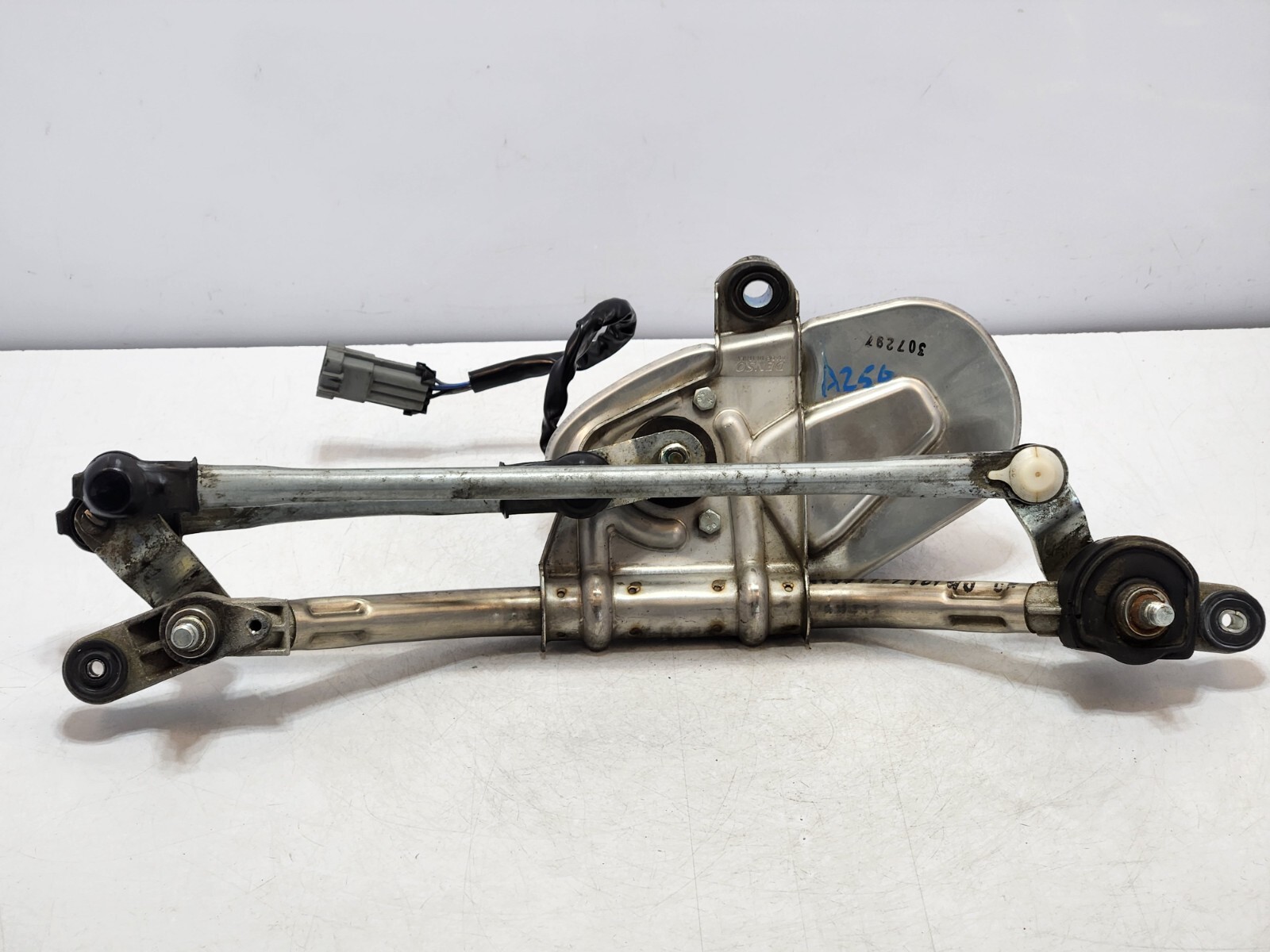 ✅ 03-08 OEM Maserati Quattroporte Front Windshield Wiper Motor Assy W/ Linkage