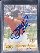 Navarrete, Ray - 2000 Williamsport Crosscutters Team Set - Autograph