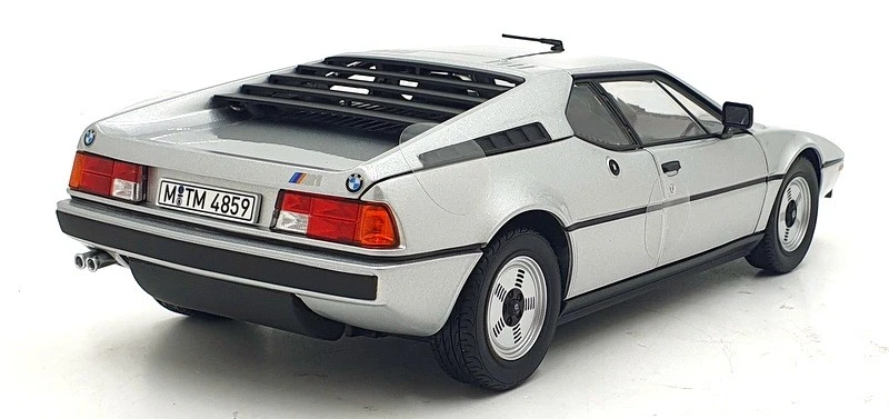 Norev escala 1/18 diecast 183226 - 1980 BMW M1 - Met. Plata Foto 2 de 4