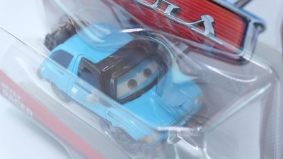 Mattel Disney Pixar CARS 2 Movie Die Cast Car Petey Pacer 1:55