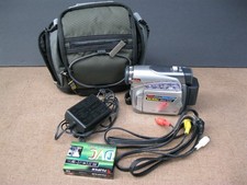 JVC GR-D250U Digital Video Camcorder Camera f/1.8-3.2 Lens, Cables Case