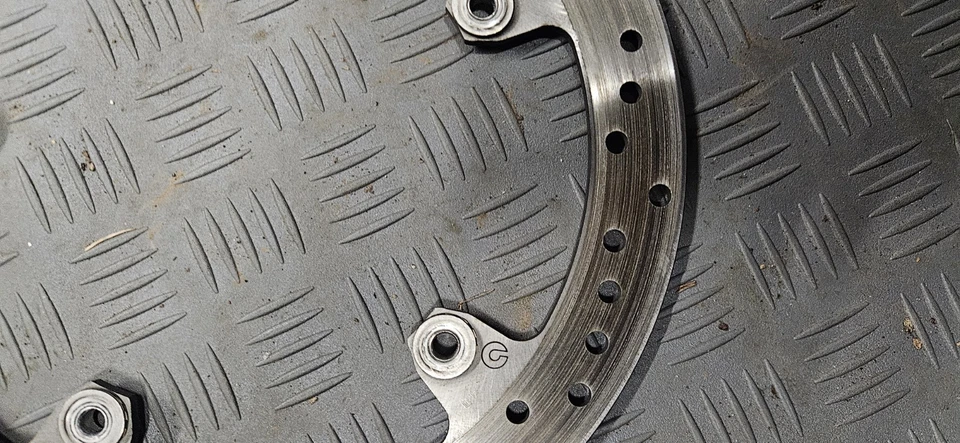 Par de discos de freno Brembo originales BMW S1000RR S1000R 2009-2018 OE BMW YA14  Foto 3 de 4