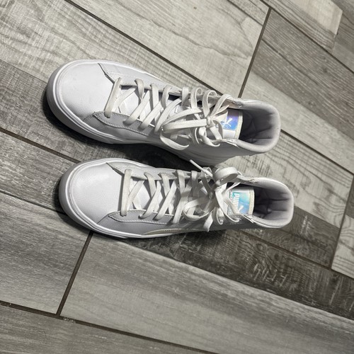 Puma Women’s Platform High Tops Shoes White Iridescent  Size 10 - Picture 1 of 6