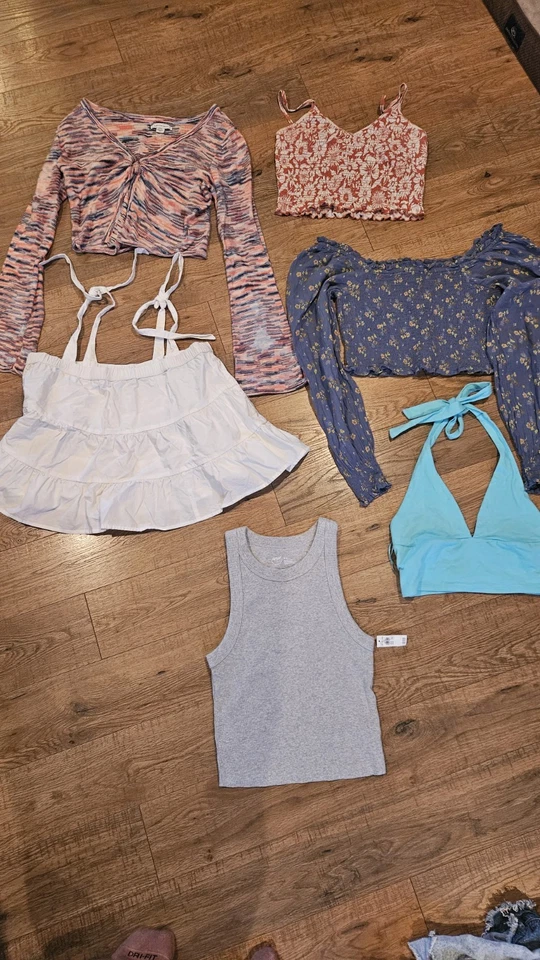 Женский лот отличном состоянии размер средний топы и низы, AE, AERIE, ГАРАЖ - Изображение 2 из 4