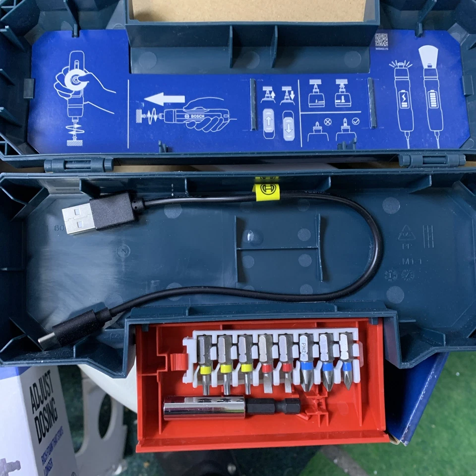 Bosch GO 3.6V Professional Cordless Screwdriver + 8 Pieces Acc Set + Lboxx + USB - Image 2 of 4