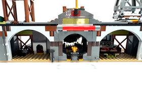 LEGO LEGENDS OF CHIMA: The Croc Swamp Hideout (70014)