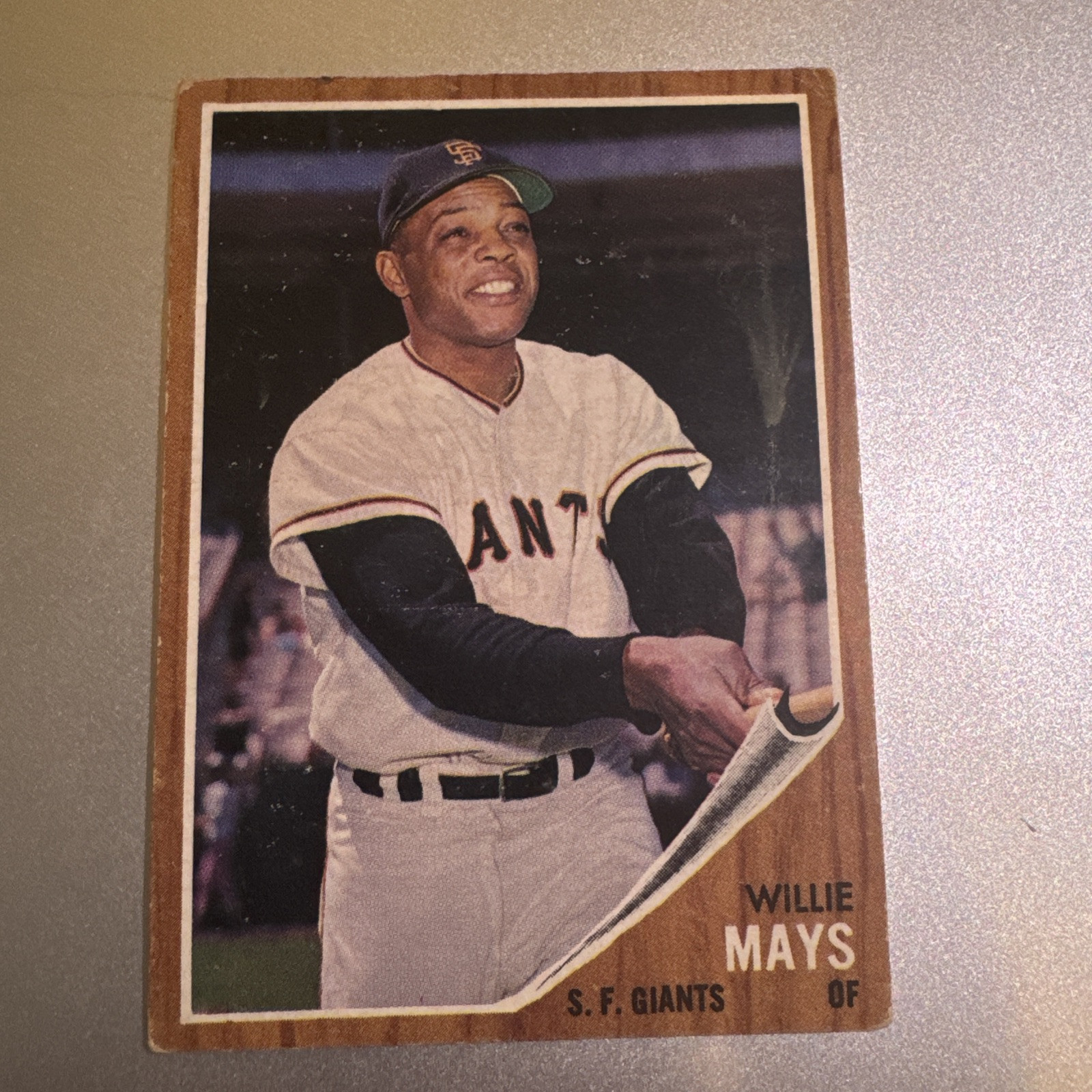 1962 TOPPS #300 WILLIE MAYS CARD GIANTS PSA 4 NEW LABEL NICELY CENTERED BEAUTY