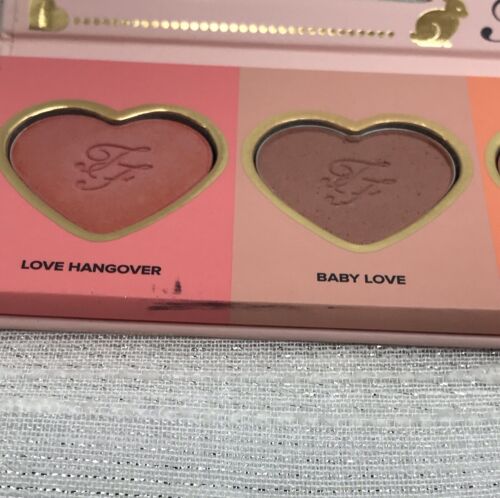 Too Faced LOVE FLUSH Blush WARDROBE Palette Discontinued NO BOX AS PICTURED READ - Imagen 7 de 7