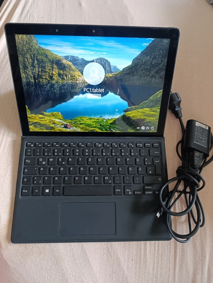 Dell Latitude 5285 · i5-7200U · 8GB · 240GB, Foto 1 von 5