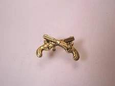 Percussion Flintlock Dueling Pistols Gun Match Vintage Tie Tack Lapel Pin e61