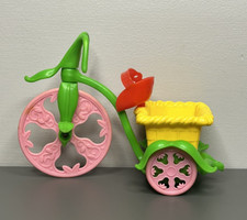 Vintage 1982 Strawberry Shortcake Berry Cycle Bike Tricycle with Seatbelt