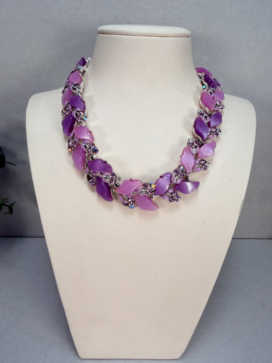 Vintage Lisner Pink Thermoset Plastic Crystal Rhinestone Flower Necklace View 2