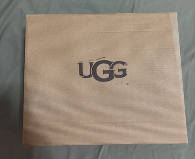 UGG