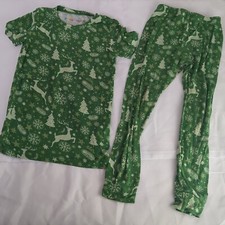 Dot Dot Smile Size 5/6 Green Christmas Holiday Winter Sleep Collection PJ Set