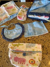 Baby Gift Set, Newborn Baby Essentials, Blanket, bib, over-the-shoulder cloth