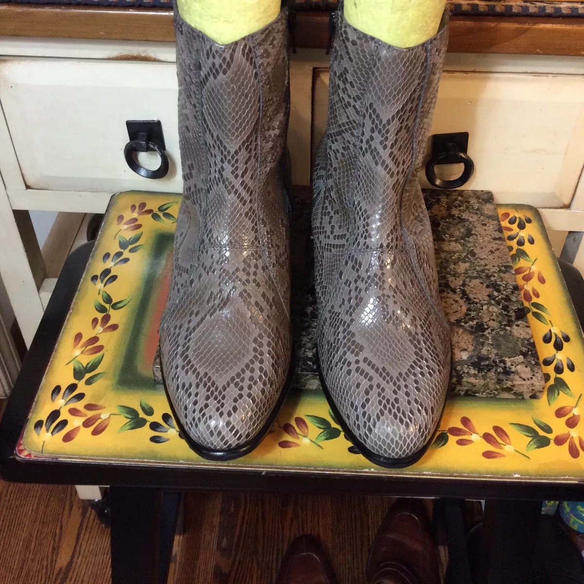 Stacy adams hotsell chelsea boots