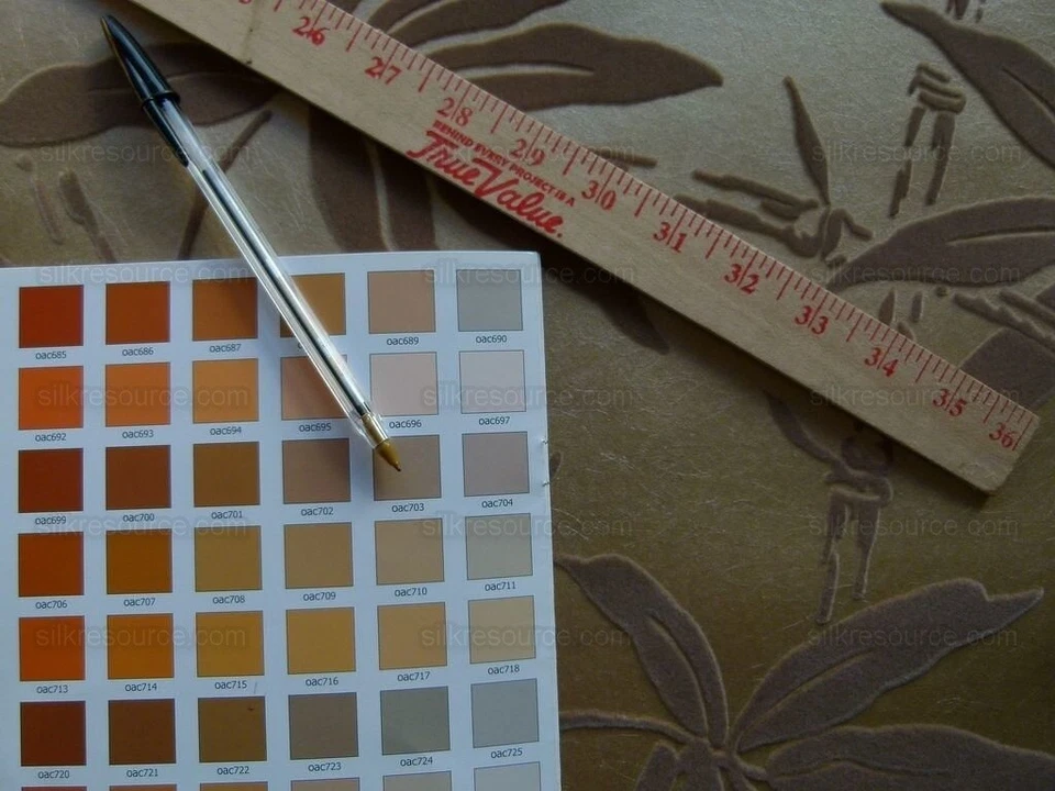 PAPEL PINTADO LEE JOFA BAKER BAMBOO FLOCK BRONCE/ESTAÑO PRECIO DE VENTA SUGERIDO POR EL FABRICANTE 220 $/DOBLE ROLLO 10,9Y Foto 4 de 4