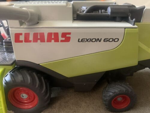 Siku Claas Lexion 600 Combine Toy Model Metal & Plastic w/ Rubber Tires 9.5”Long - Picture 5 of 15
