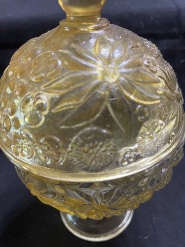 Vintage Avon Candy Or Trinket Jar Embossed Flowers All Around 6 1/2 Inches Tall - Picture 5 of 10