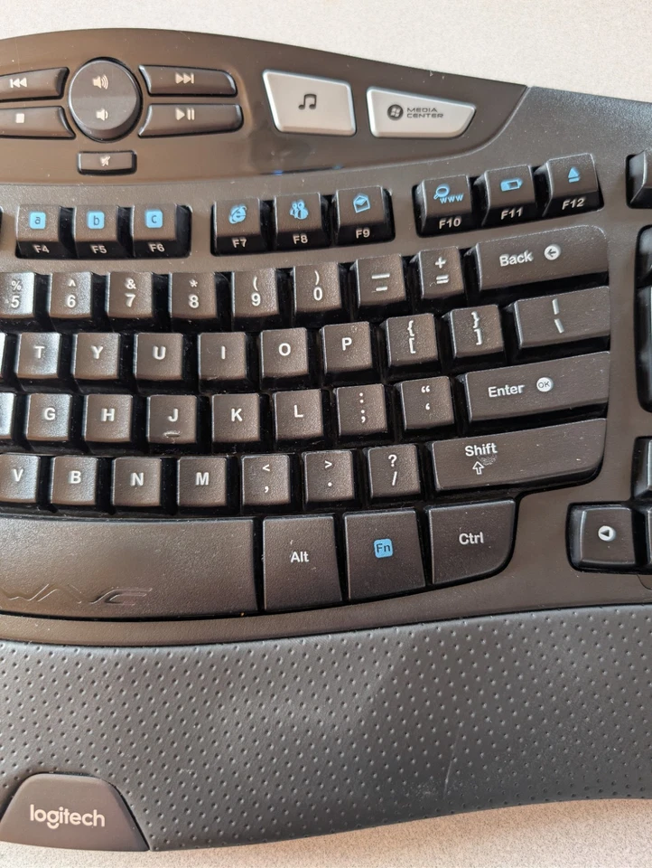 Logitech K350 Wireless Wave Keyboard No USB Dongle Tested Works! Good condition - Image 2 of 4