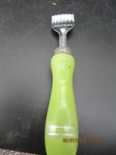 Vintage Nutbrown Butter Curler Green Wood Han...