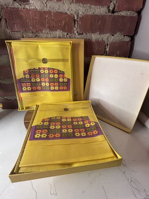 #ad VTG Yellow Flowers Groovy Mod 70s Stationary 2 Boxes Paper and Envelopes In Box $33.00