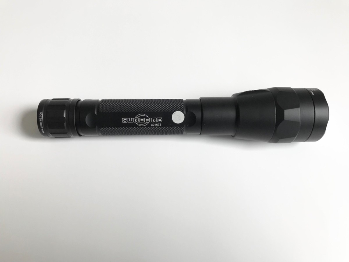 Surefire R1 Lawman Rechargeable Variable-Output Dual-Fuel LED Flashlight | eBay Surefire R1 Lawman Rechargeable Variable-Output Dual-Fuel LED Flashlight | eBay