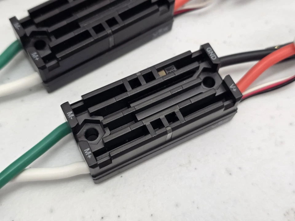 10x Vex Pro Victor SP 217-9090 Speed Controller ESC - Image 4 of 4