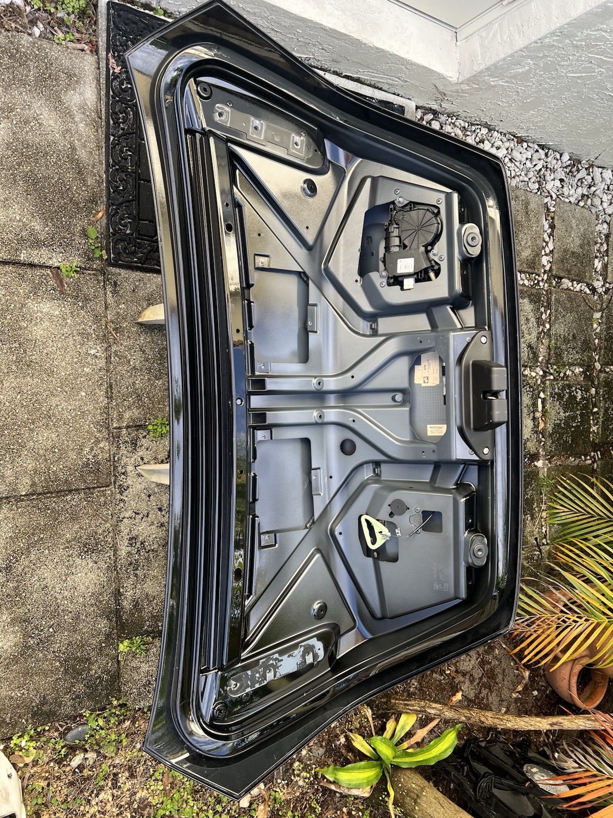 2014/2021 Rolls Royce Wraith rear trunk lid