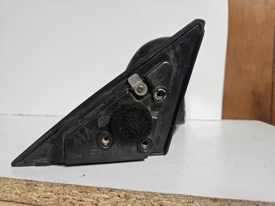 1993-1996 MITSUBISHI MIRAGE FRONT RIGHT SIDE VIEW DOOR MIRROR OEM, 128-57141 - Image 4 of 4