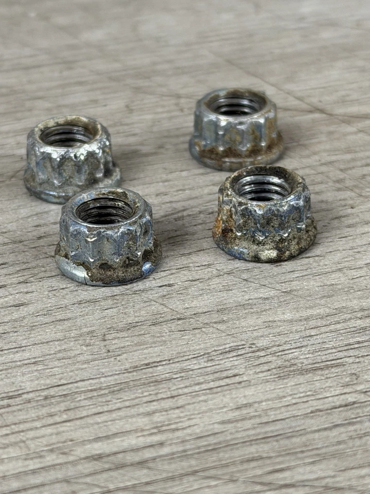 Pernos de sujeción de carburador OEM 79-85 Ford Mustang Pinto 2.3 2300 Foto 4 de 4