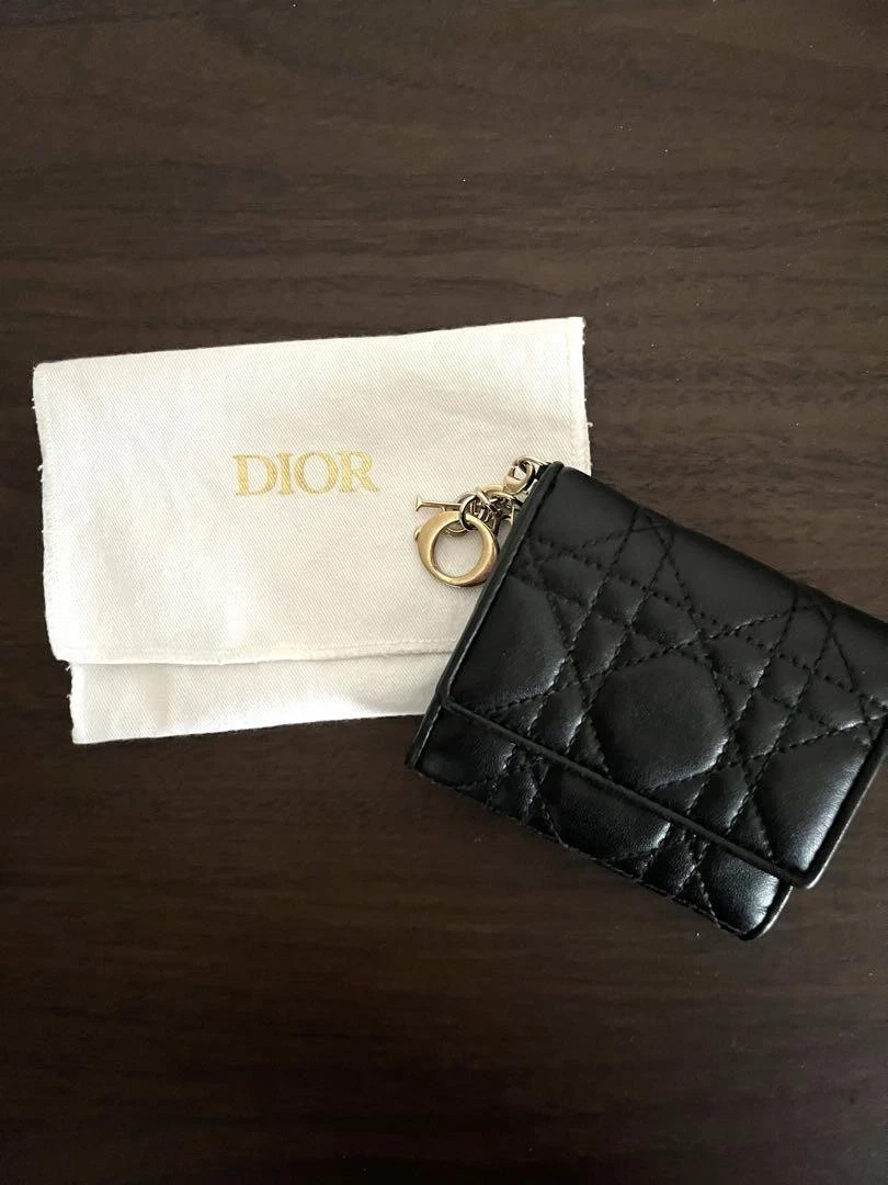 Portefeuille Christian Dior Lady Dior Lotus triple pli compact occasion