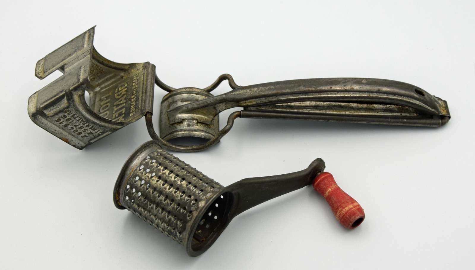 Vintage Mouli Reibe Küche Käse Gemüsereibe Prozessor Metall Gastronomie Vintage Mouli Reibe Küche Käse Gemüsereibe Prozessor Metall Gastronomie