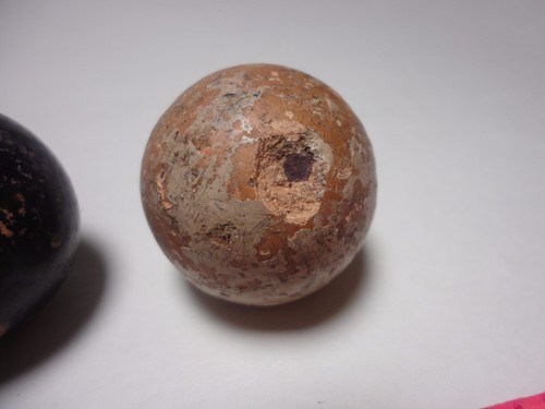 5 LARGE ASSORTED OLD ANTIQUE CLAY COLORED MARBLES NICE CONDITION BENNINGTON? 5 - Picture 6 of 6