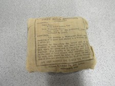 WW2 First Aid Field Dressing Bandage Australian Made JOHNSON & JOHNSON 1942