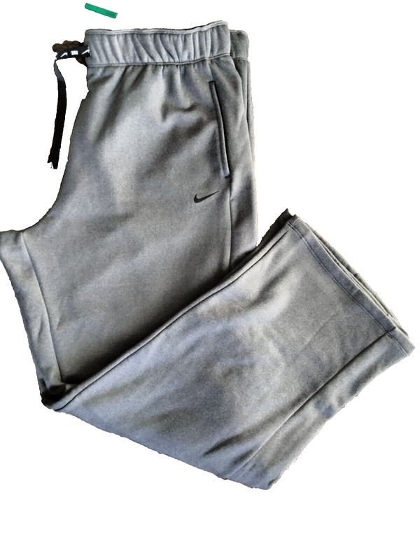 Nike Therma Women's gray Fleece Training Pants Size X large XL BV4944-010