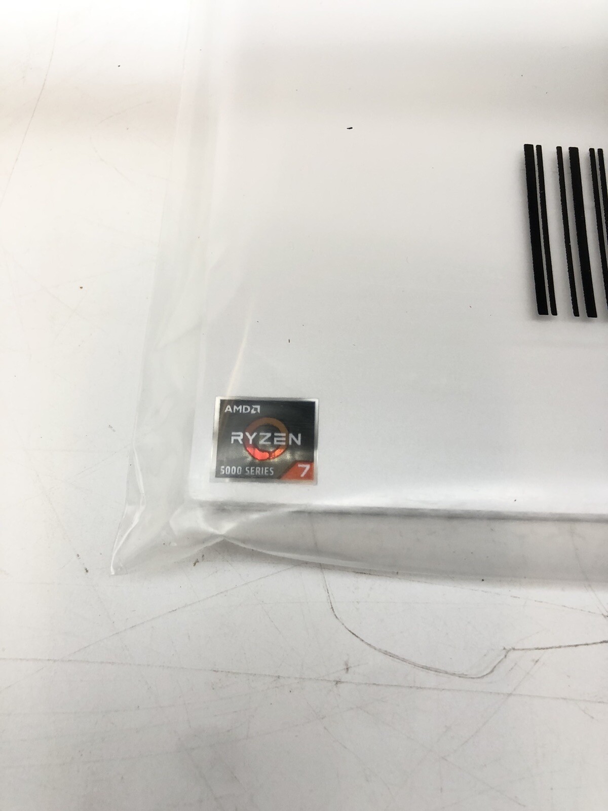 HP Pavilion 27-CA1075Z 27