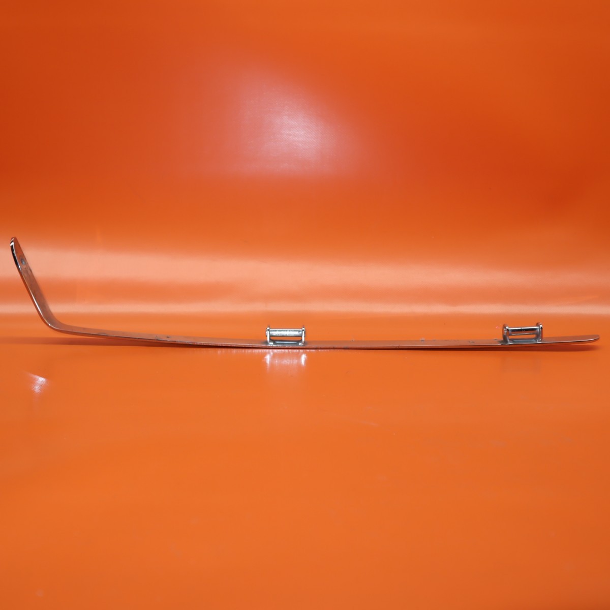 ROLLS ROYCE SILVER SPUR HEADLIGHT TRIM CHROME LEFT LOWER OEM