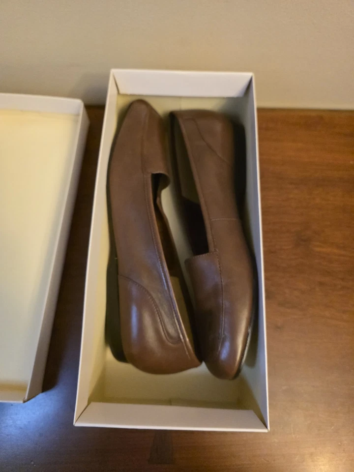 ENZO ANGIOLINI Liberty Zapatos Marrón Claro Cuero Puntera Cuadrada Mocasín Plano 8.5 M Foto 2 de 4