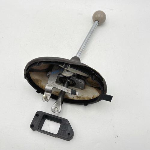 01-02 Chrysler PT Cruiser Manual Transmission Shifter Shift Lever Assembly 5 Spd