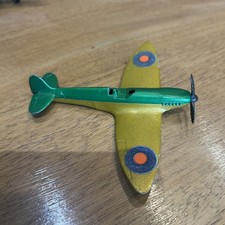 Matchbox Spitfire Fighter Plane SP8 Sky Busters WW2  1973