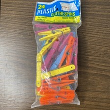 VTG RARE: 24 Plastic Penley Brothers Multicolored Clothespins Made In USA Flora