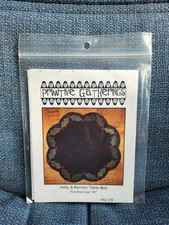 Primitive Gatherings Holly & Berries Table Mat 18" Wool Applique Pattern PRI-179