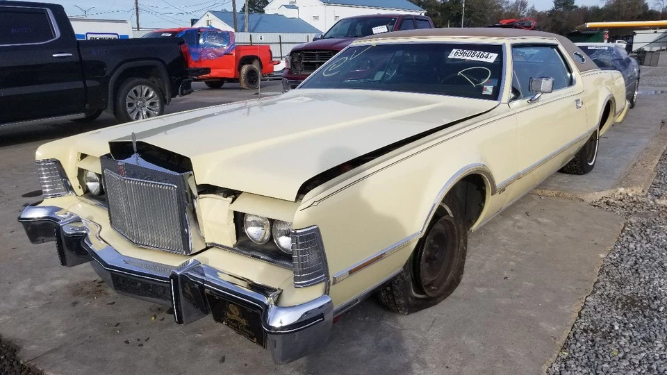 Engine 460 7.5L 1976 LINCOLN CONTINENTAL MARK IV FORD V8  - Image 2 of 4