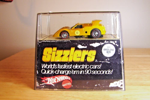 Mattel Hot Wheels Redline Sizzlers Angelo M70 in Original Acrylic Case -Nice Car